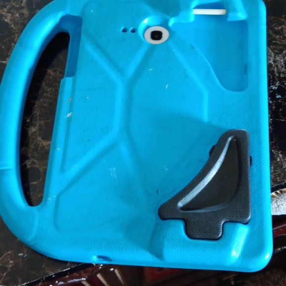 Ipad - Picture 2 of 4